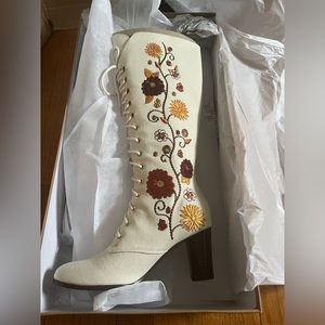 Hippie Shake 70s Style Penny Lane Floral Embroidered Boots